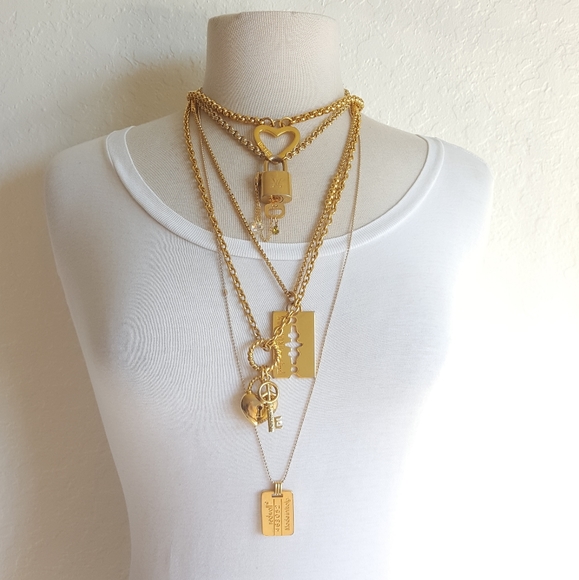 MOSCHINO Dog Tag Necklace Vintage 24k Plated - Picture 5 of 15